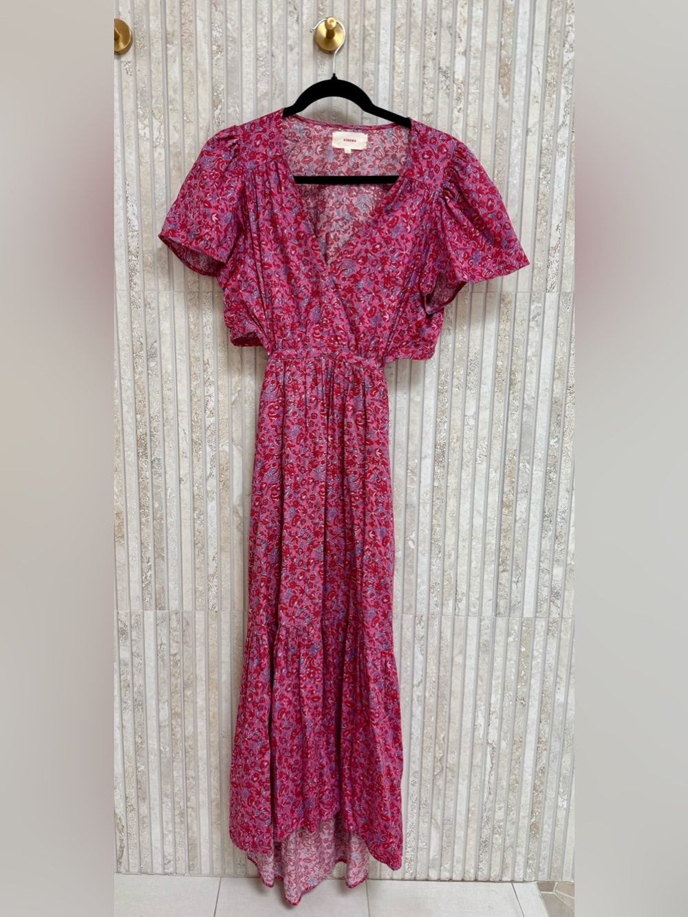 XiRENA Pink Floral  Maxi Dress